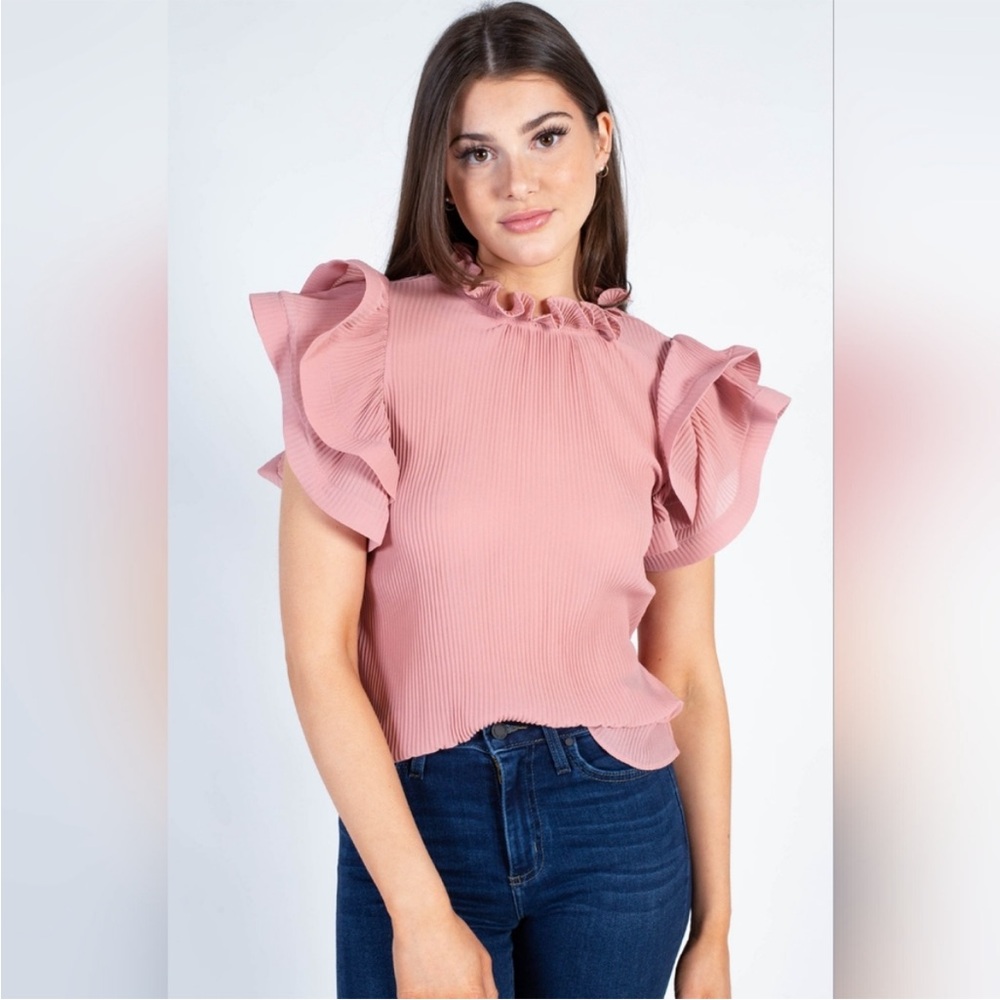 Ella ruffle sleeve pleated blouse by Love Song size small